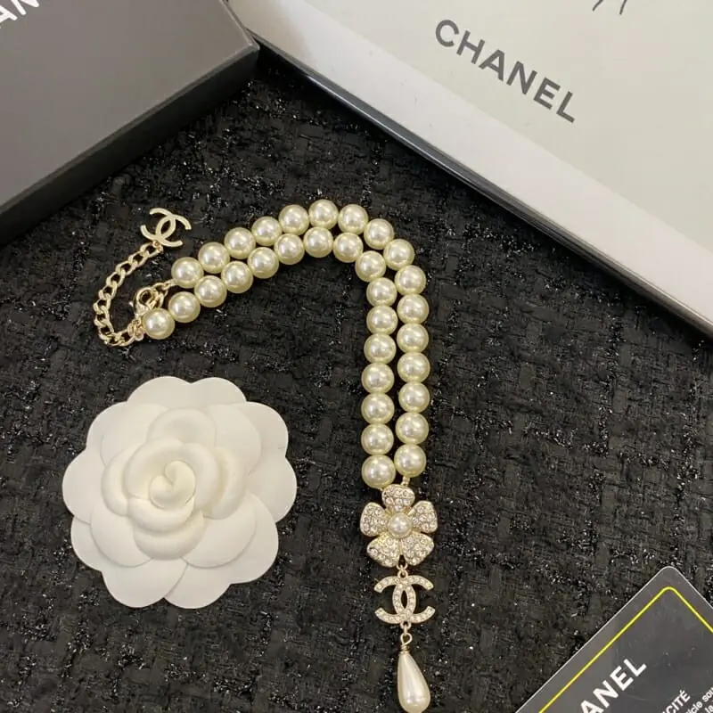 chanel collier pour femme s_121a5353